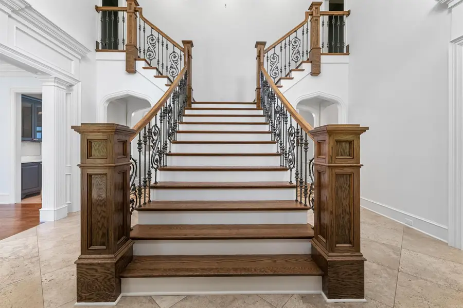 4 Sologne Circle, Little Rock, AR 72223 - Image #2