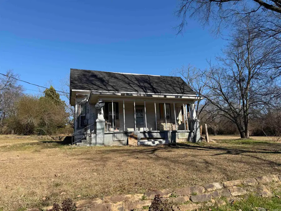 202 Plugge, Hartman, AR 72840 - Image #2