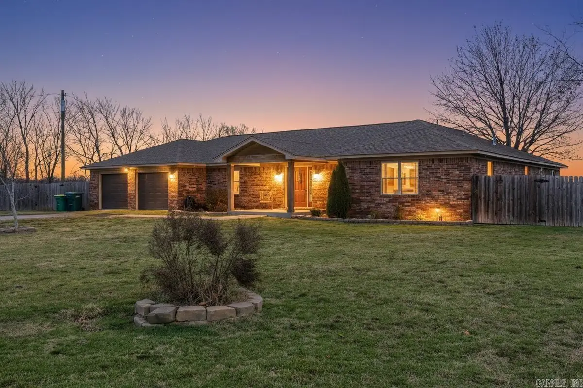 5704 Valentine Rd, North Little Rock, AR 72117 - #1