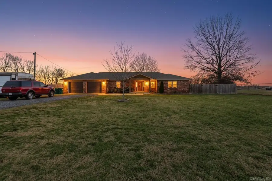 5704 Valentine Rd, North Little Rock, AR 72117 - #2