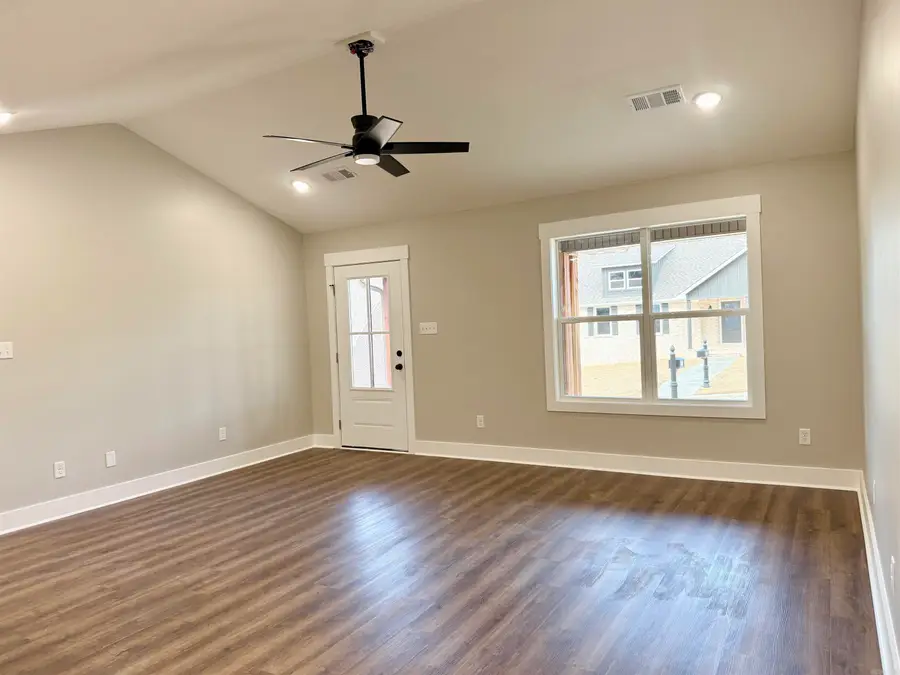 312 Light Street, Paragould, AR 72450 - Image #3