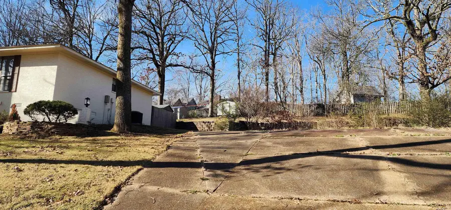 205 Kerry Dr, Wynne, AR 72396 - #3