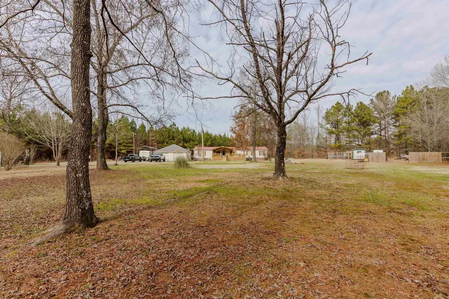 23712 Roland Cutoff Road, Roland, AR 72135 - Image #2