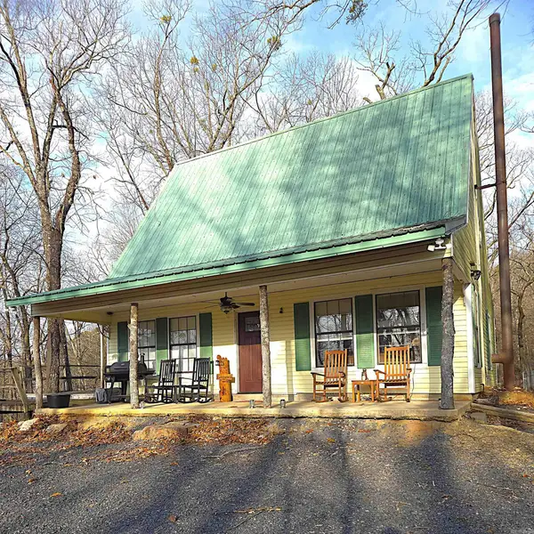 193 Shanendoah Lane, Mena, AR 71953