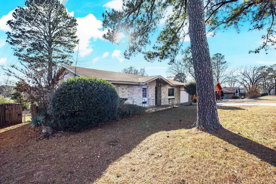 6401 Shirley Drive, Little Rock, AR 72204 - Image #2