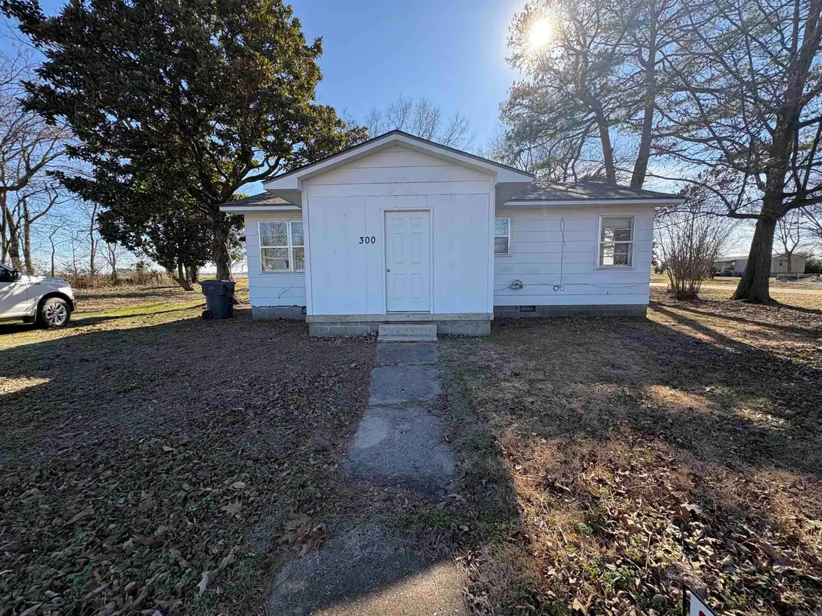 300 Delmer St Street, Datto, AR 72424 - #1