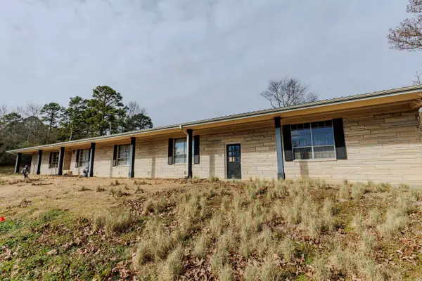 2369 Hwy 64, Morrilton, AR 72110