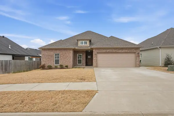 1635 Poteete Drive, Conway, AR 72034