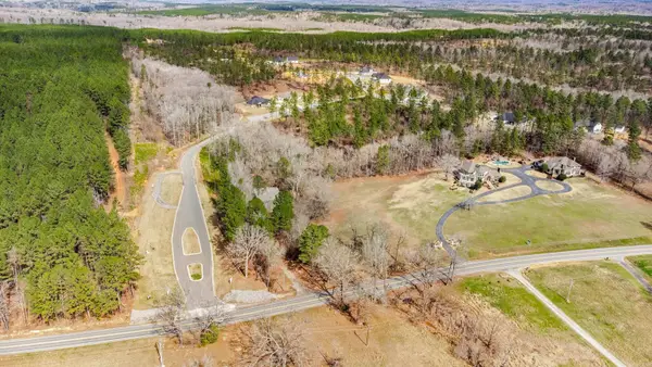 2000 Canyon Creek Parkway, Benton, AR 72019