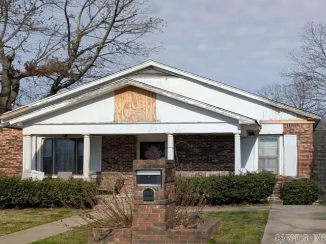 4322 W 17th Street, Little Rock, AR 72204 - Image #1