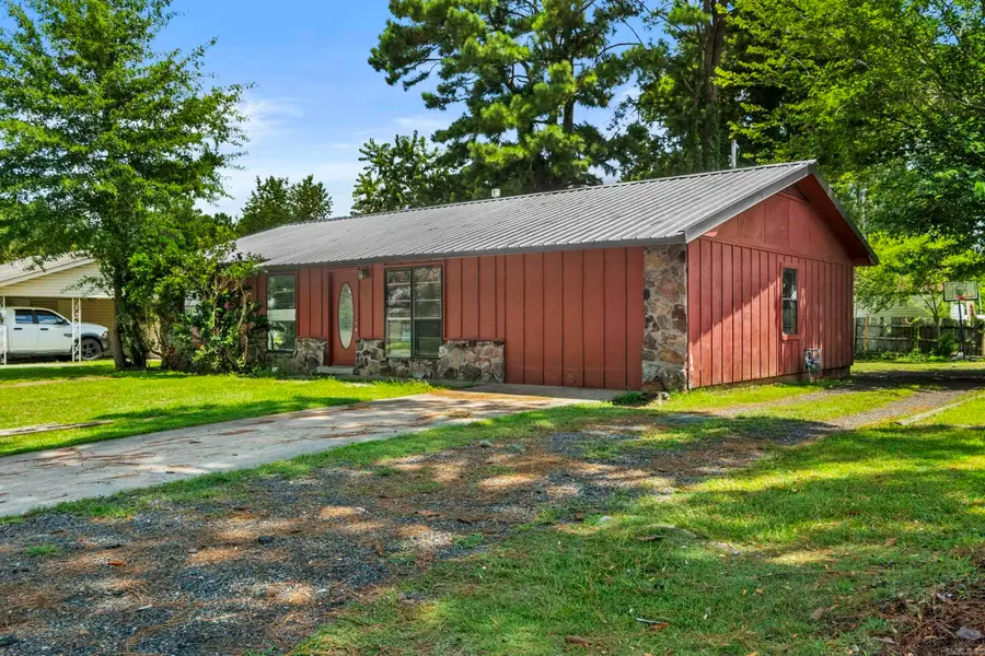 32 Ross Circle, Jacksonville, AR 72076 - Image #2