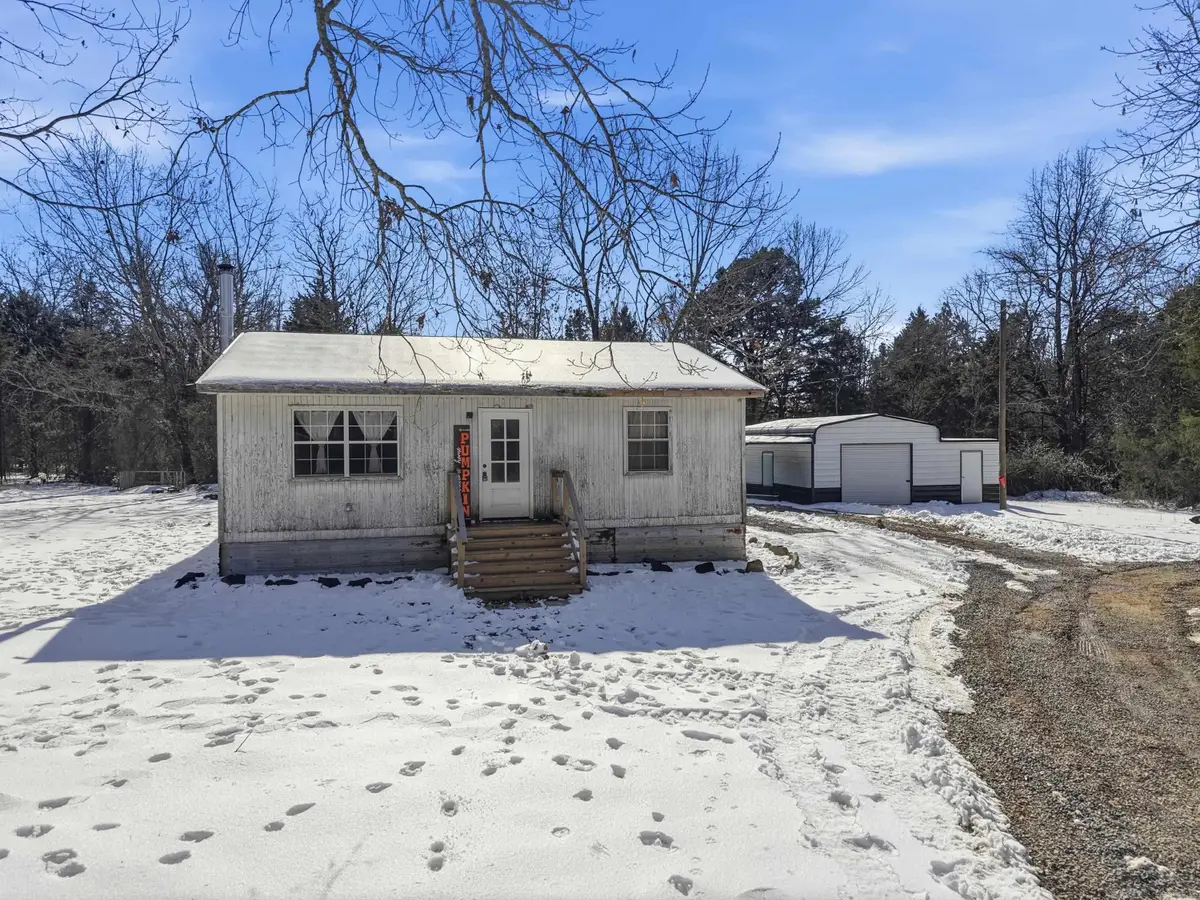 121 Pumpkin Center Circle, Quitman, AR 72131 - Image #1