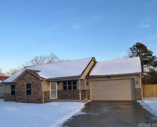 3 Cedar St, Greenbrier, AR 72058