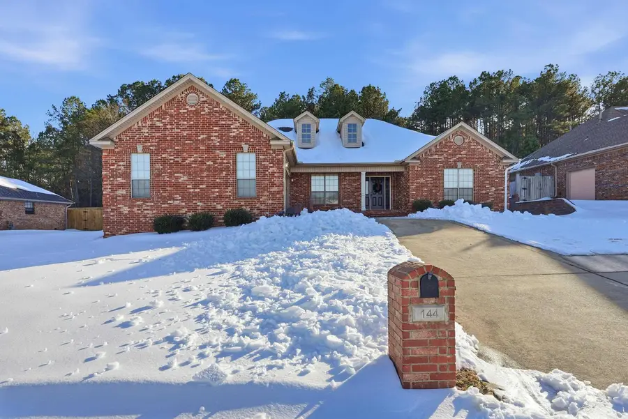 144 Orleans Drive, Maumelle, AR 72113 - Image #2