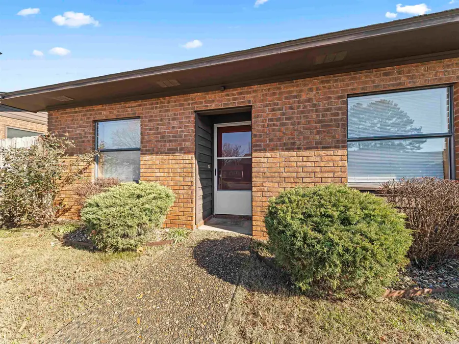 301 Hammond Drive #E4, Hot Springs, AR 71913 - Image #2