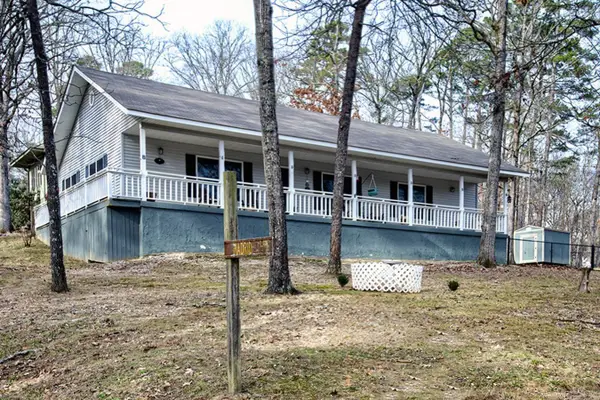 8 Madrid Way, Hot Springs Village, AR 71909