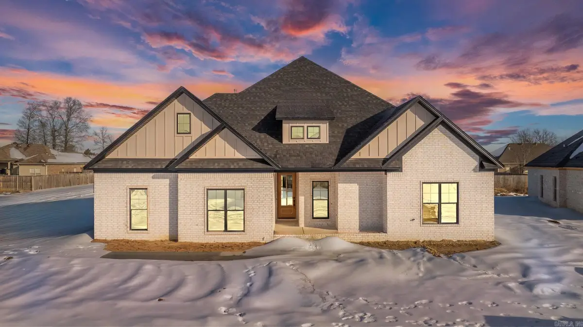 2306 Holly Hill Drive, Conway, AR 72034 - Image #1