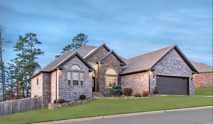 61 Tournay Circle, Little Rock, AR 72223 - Image #3