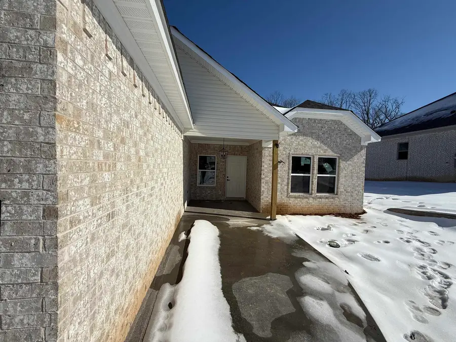 516 Madeleine Circle, Austin, AR 72007 - Image #2