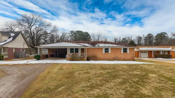 6707 Blue Hill Road, North Little Rock, AR 72118