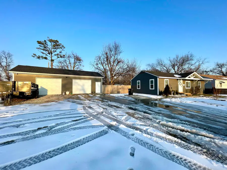 145 S Parkview Drive, Trumann, AR 72472 - Image #2