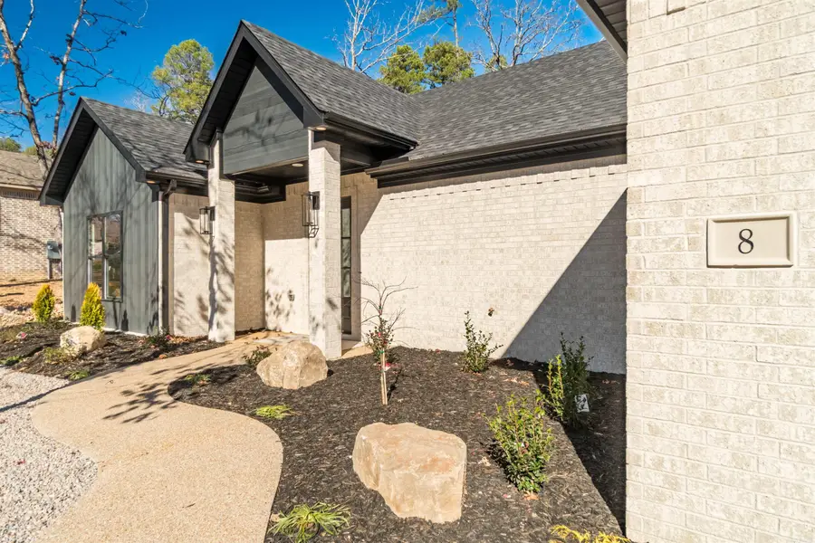 8 Acambaro Place, Hot Springs Village, AR 71909 - Image #3
