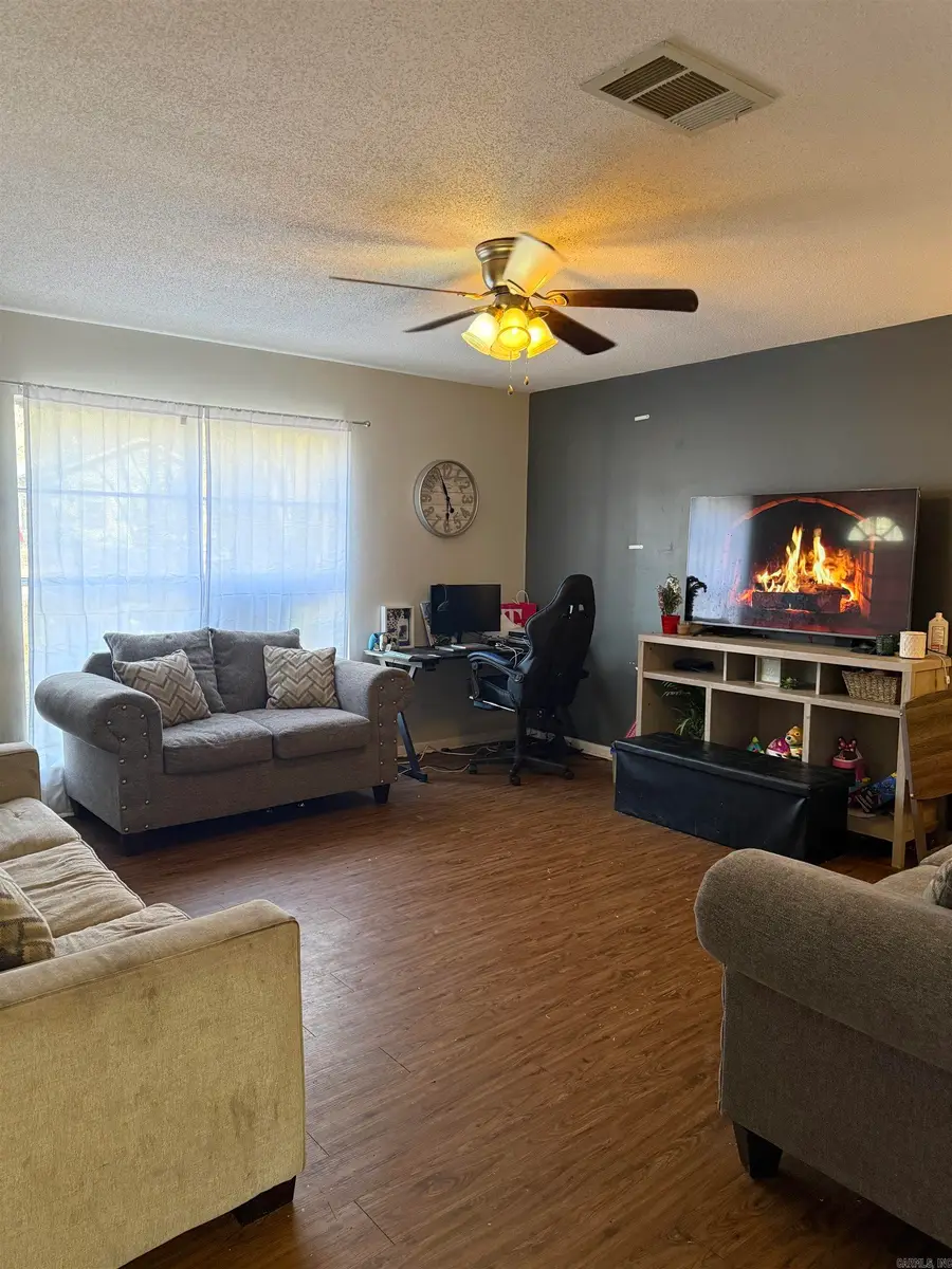 Address Withheld By Seller, Pine Bluff, AR 71603 - Image #3