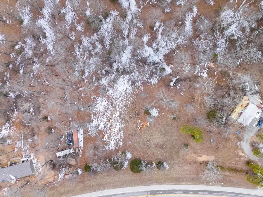 483 Oakwood Acres Circle, Flippin, AR 72634 - Image #2