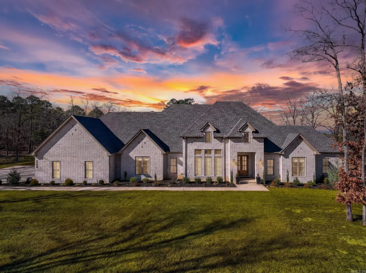 2990 Orchard View Drive, Conway, AR 72034 - Image #1