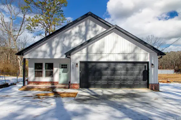 7622 Bunch Road, Mabelvale, AR 72103