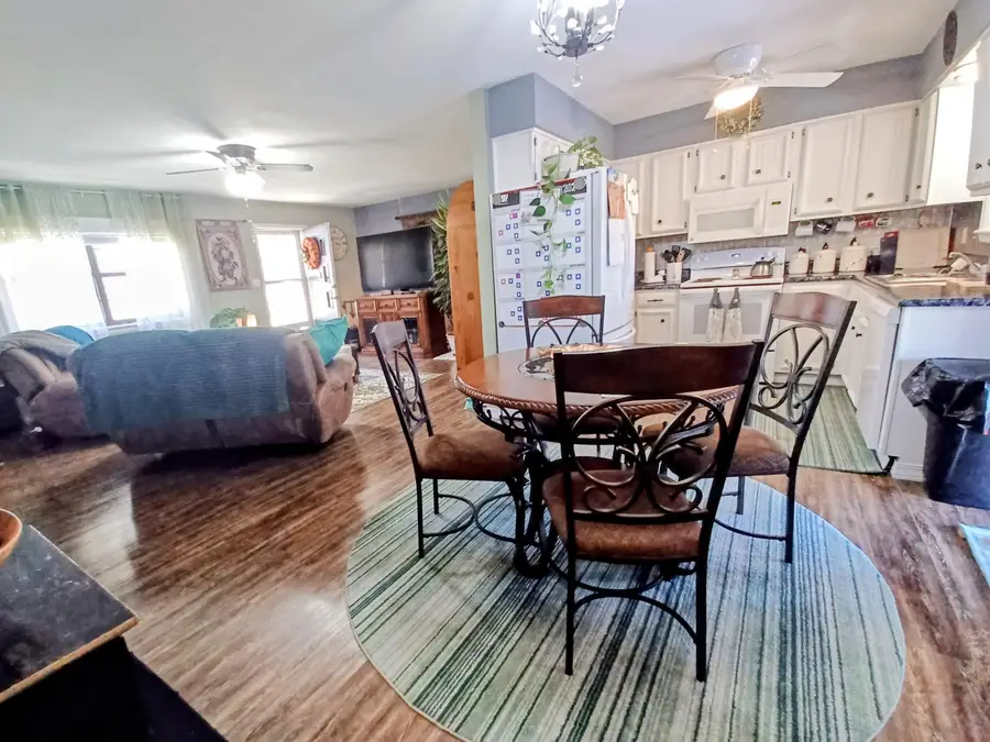 1322 Hummingbird Lane, Horseshoe Bend, AR 72512 - Image #3