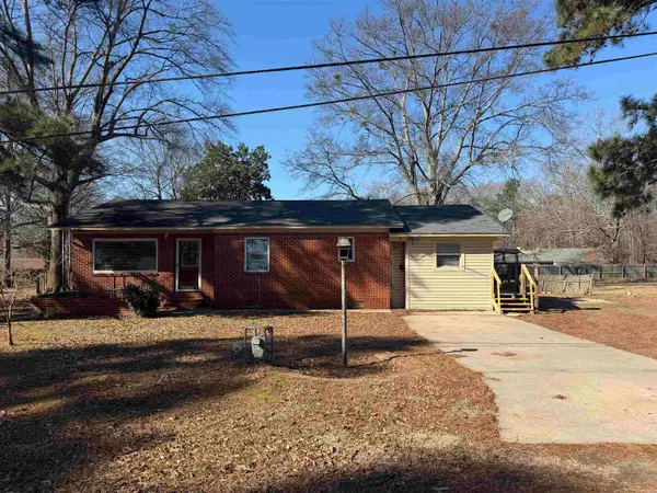 512 West Street, White Hall, AR 71602