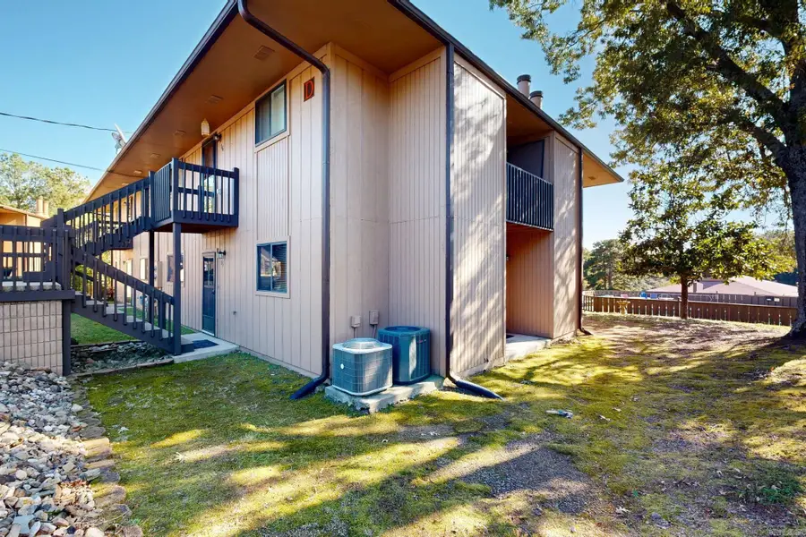 1100 Woodlawn Unit 15 Avenue #15, Hot Springs, AR 71913 - #2