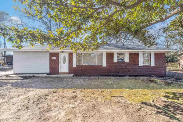 204 S Holly Street, Beebe, AR 72012