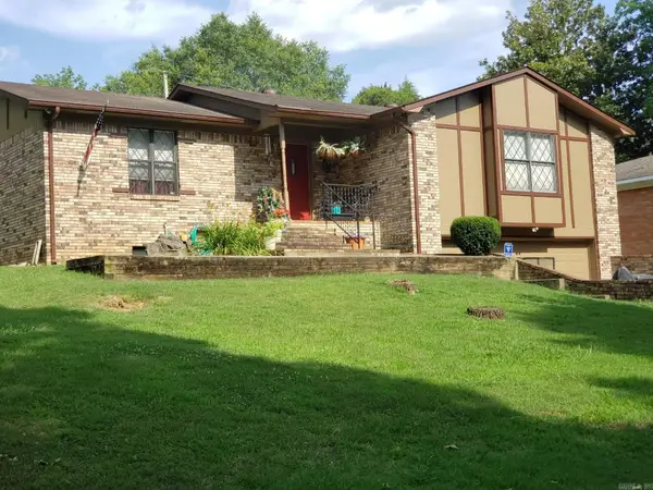 1916 Crestview, Jonesboro, AR 72401