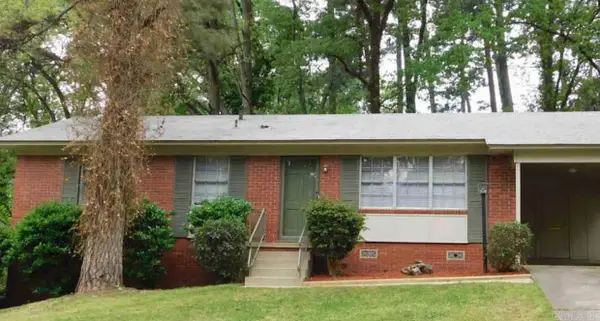 70 Berkshire Drive, Little Rock, AR 72204