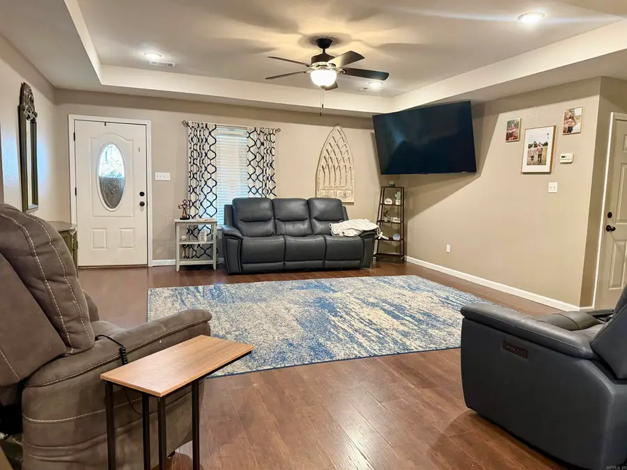 105 N Park Street, Marmaduke, AR 72450 - #2