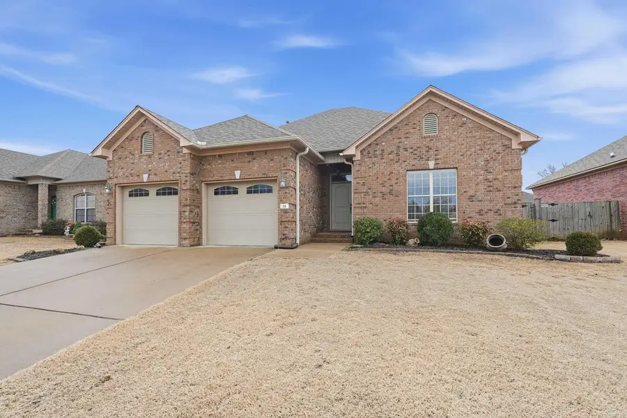 26 Oak Tree Circle, Conway, AR 72032 - Image #2