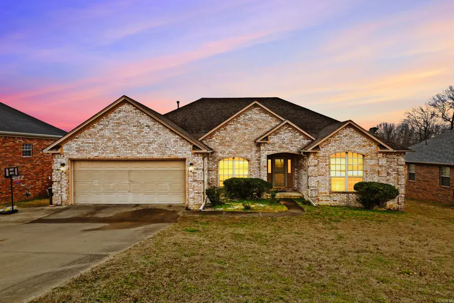 3401 N Ridge Drive, Jacksonville, AR 72076 - #2