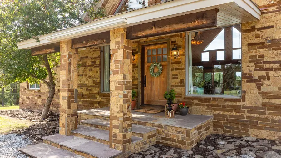 205 Spring Road, Searcy, AR 72143 - #3