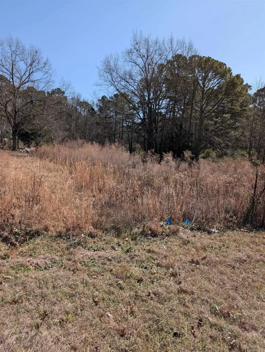 2541 Haynesville Hwy., El Dorado Township, AR 71730 - #2