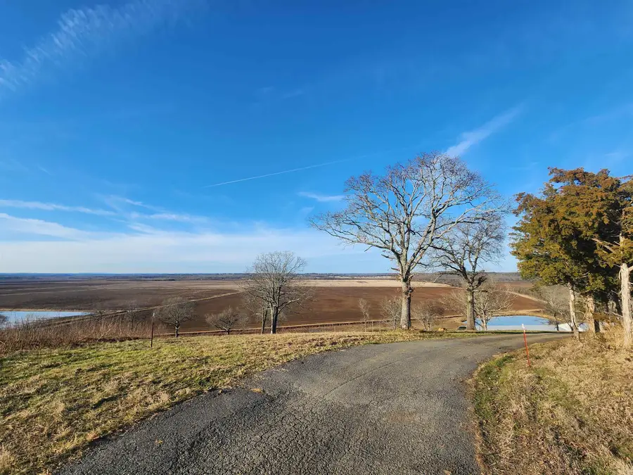 000 Taylor Circle, Conway, AR 72032 - #2