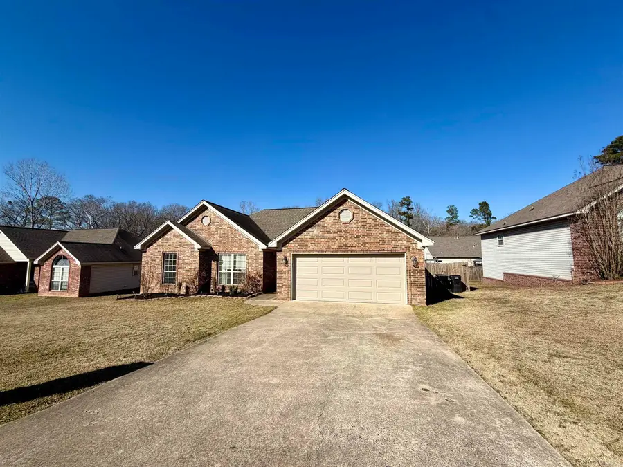 1124 Jw Cove, Benton, AR 72019 - #2
