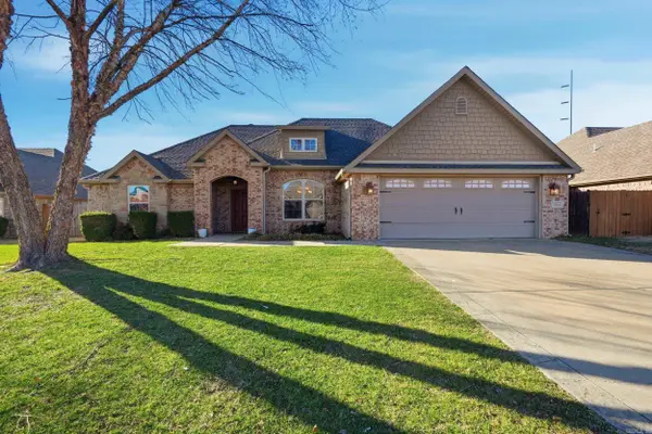 3004 Sw Calm Ridge Rd, Bentonville, AR 72713