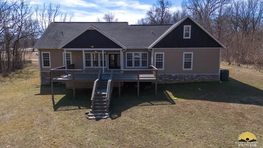 106 Plantation Lane, Batesville, AR 72501 - #2