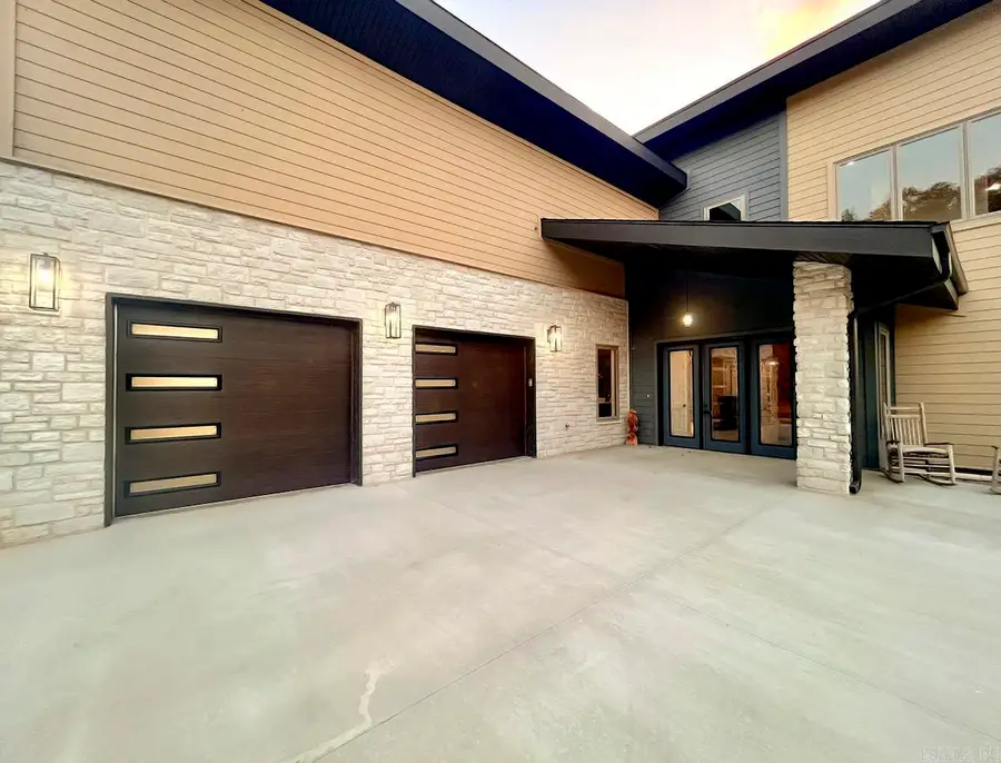 5 Sowbug Circle, Cotter, AR 72626 - #3