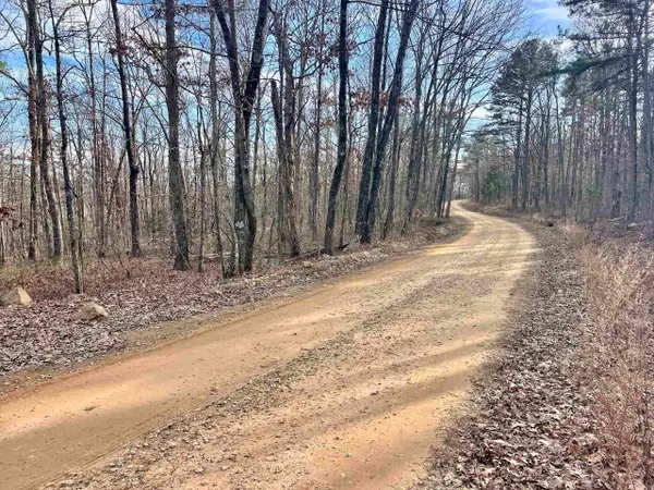 Address Withheld By Seller, Clinton, AR 72031