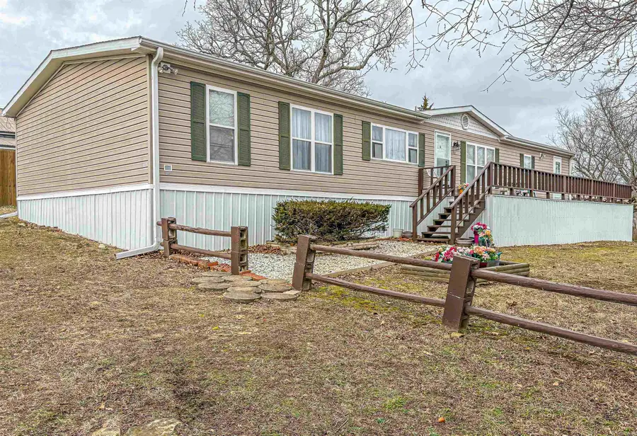 316 W 4th Street, Yellville, AR 72687 - #2