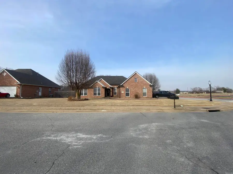 4205 W Braymore Drive, Rogers, AR 72758 - #2
