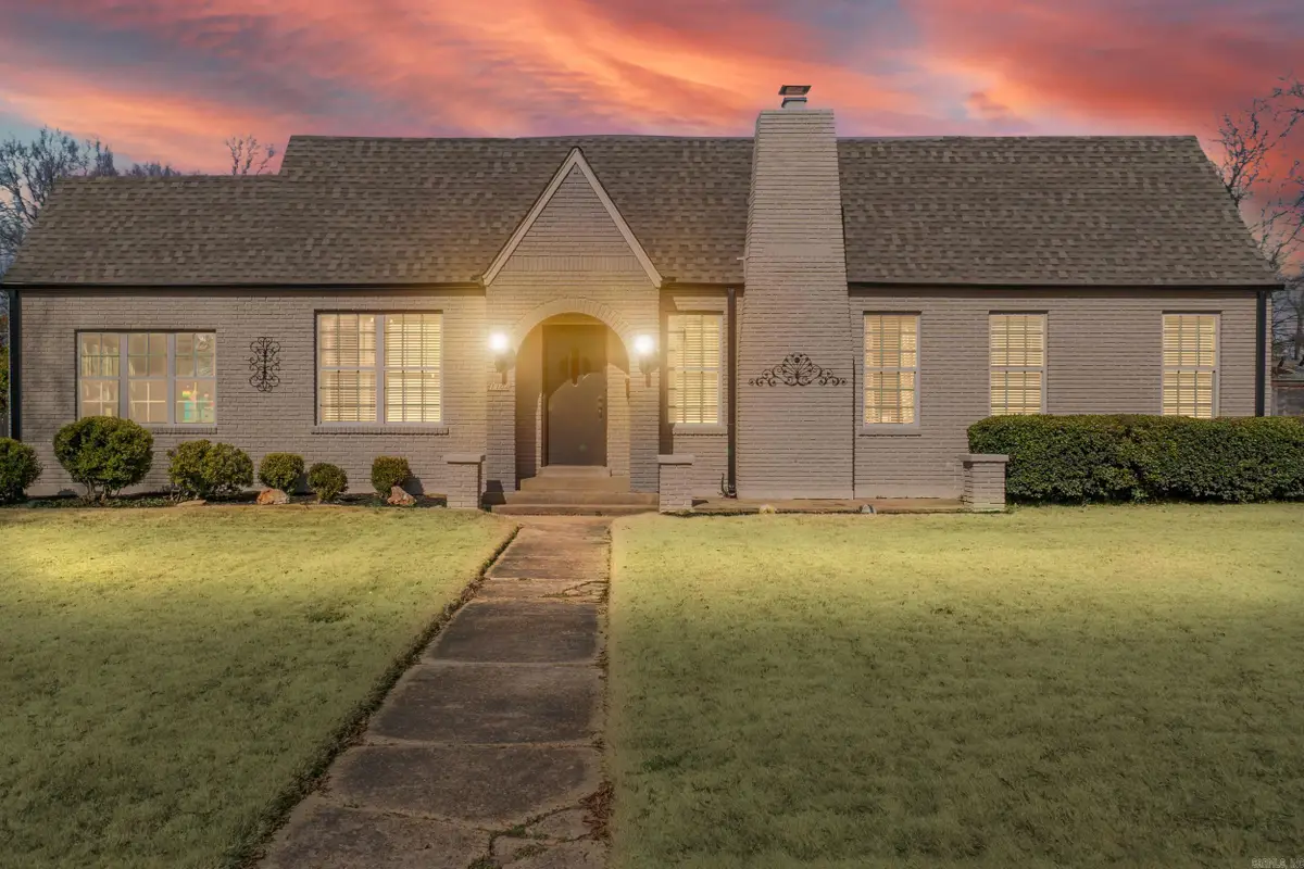 1104 E Hamilton Avenue, Wynne, AR 72396 - #1